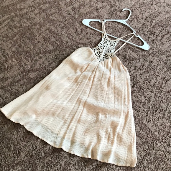 Tobi Hollywood and Vine Shift Dress - Picture 3 of 5